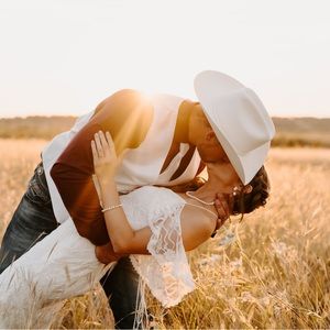 Meet your Posher, Ali ☀️